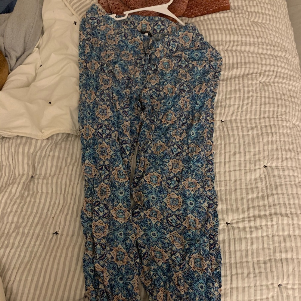 patterned lounge pants